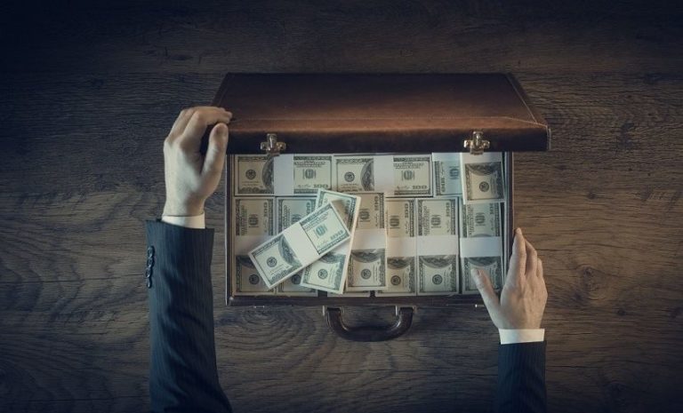 Как заработать на кейсах